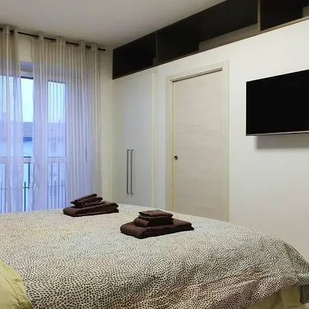 De Angeli District Apartment Milan Exterior photo