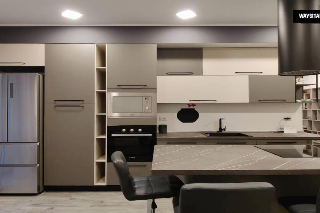 De Angeli District Apartment Mailand